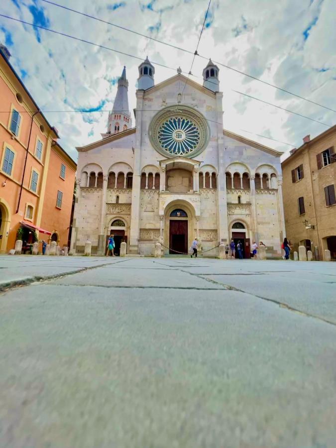 Duomo 12 Διαμέρισμα Μόντενα Εξωτερικό φωτογραφία